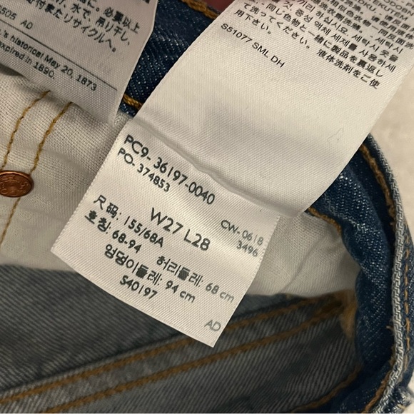 Levi’s Jeans 501 - Picture 2 of 3